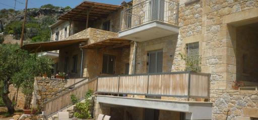 Riza Apartments
