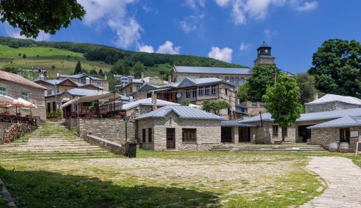 5 χωριά για δροσερό καλοκαίρι στα ελληνικά βουνά