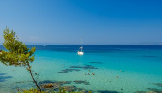 7 υπέροχες παραλίες της ηπειρωτικής Ελλάδας που αξίζει να ανακαλύψετε
