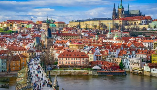 Ταξίδι στην Πράγα: 10 εμπειρίες που αξίζει να ζήσετε