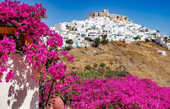 Ποιο είναι το κορυφαίο «μυστικό» νησί της Ελλάδας για τους Βρετανούς