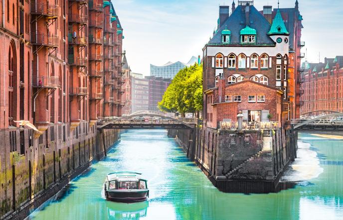 Αμβούργο: Η γοητευτική πόλη με τις 2.500 γέφυρες